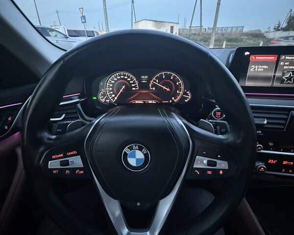 Белый БМВ 5 Серия, объемом двигателя 2.99 л и пробегом 254 тыс. км за 23400 $, фото 51 на Automoto.ua