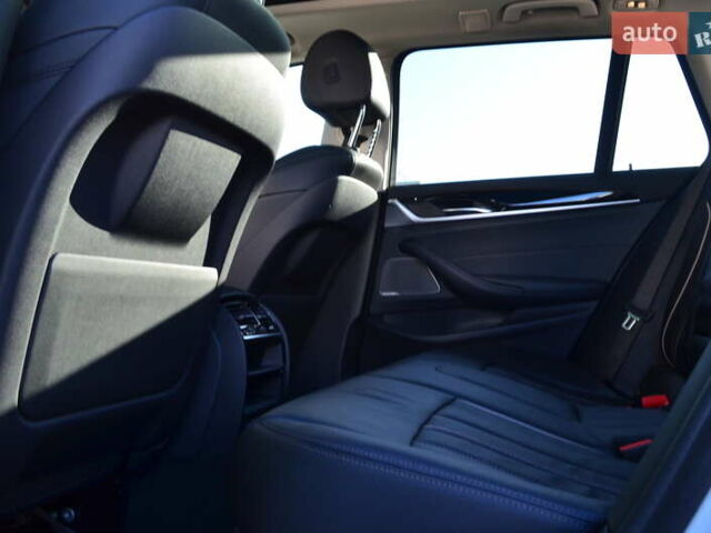 Белый БМВ 5 Серия, объемом двигателя 2.99 л и пробегом 158 тыс. км за 30817 $, фото 55 на Automoto.ua