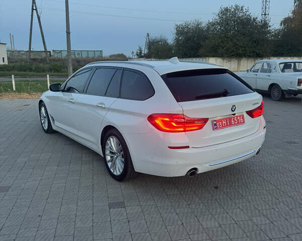 Белый БМВ 5 Серия, объемом двигателя 2.99 л и пробегом 254 тыс. км за 23400 $, фото 7 на Automoto.ua