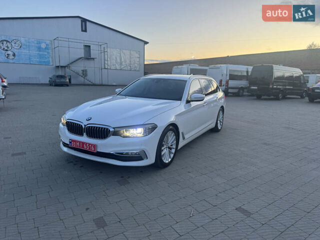 Белый БМВ 5 Серия, объемом двигателя 2.99 л и пробегом 254 тыс. км за 23400 $, фото 16 на Automoto.ua