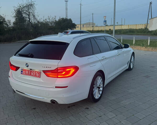 Белый БМВ 5 Серия, объемом двигателя 2.99 л и пробегом 254 тыс. км за 23400 $, фото 22 на Automoto.ua