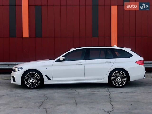 Белый БМВ 5 Серия, объемом двигателя 2.99 л и пробегом 237 тыс. км за 32500 $, фото 5 на Automoto.ua