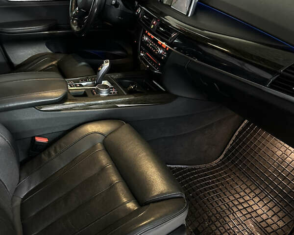 Белый БМВ 5 Серия, объемом двигателя 2 л и пробегом 181 тыс. км за 27200 $, фото 10 на Automoto.ua