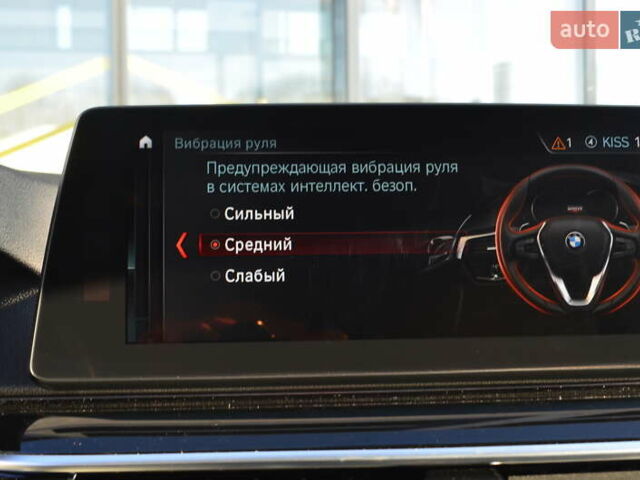 Белый БМВ 5 Серия, объемом двигателя 2.99 л и пробегом 158 тыс. км за 30817 $, фото 45 на Automoto.ua