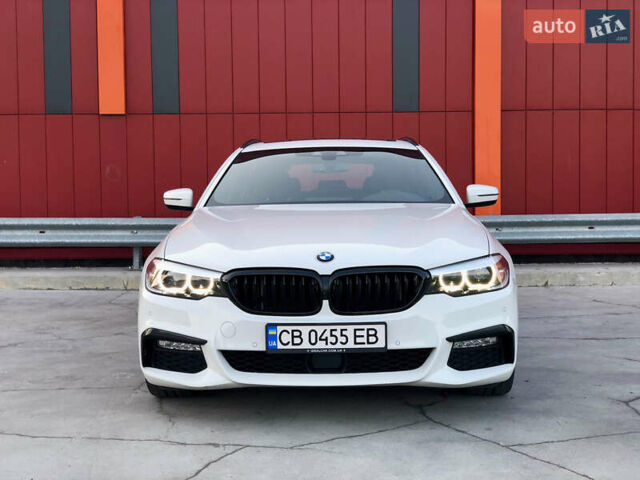 Белый БМВ 5 Серия, объемом двигателя 2.99 л и пробегом 237 тыс. км за 32500 $, фото 1 на Automoto.ua