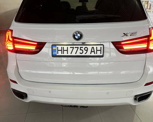 Белый БМВ 5 Серия, объемом двигателя 2 л и пробегом 181 тыс. км за 27200 $, фото 7 на Automoto.ua