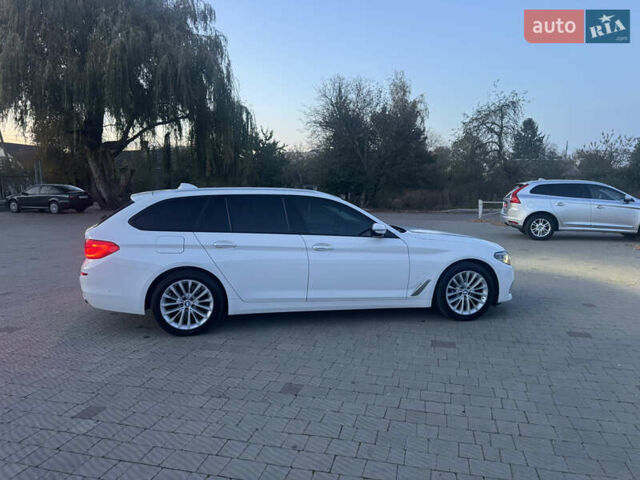 Белый БМВ 5 Серия, объемом двигателя 2.99 л и пробегом 254 тыс. км за 23400 $, фото 29 на Automoto.ua