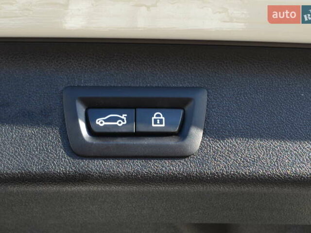 Белый БМВ 5 Серия, объемом двигателя 2.99 л и пробегом 158 тыс. км за 30817 $, фото 63 на Automoto.ua