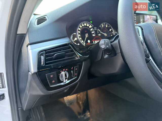 Белый БМВ 5 Серия, объемом двигателя 2 л и пробегом 178 тыс. км за 23950 $, фото 32 на Automoto.ua