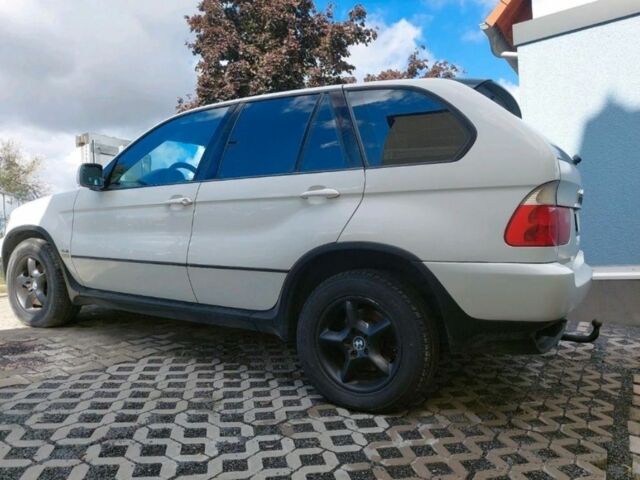 Білий БМВ 5 Серія, об'ємом двигуна 0 л та пробігом 266 тис. км за 4246 $, фото 1 на Automoto.ua