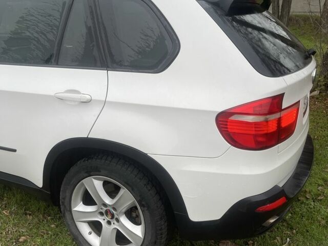 Белый БМВ 5 Серия, объемом двигателя 3 л и пробегом 234 тыс. км за 9800 $, фото 8 на Automoto.ua