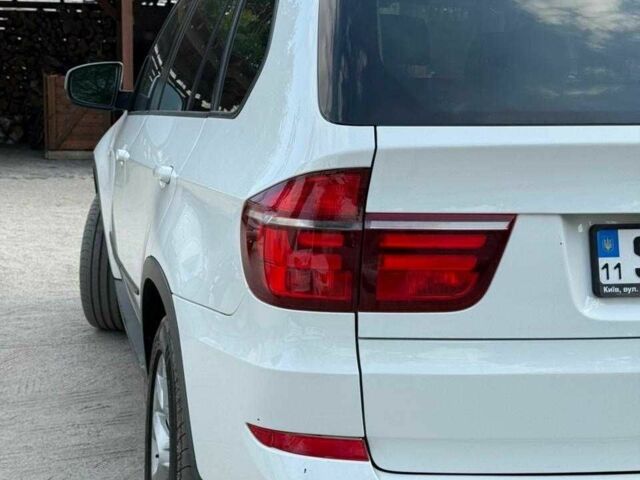 Белый БМВ 5 Серия, объемом двигателя 3 л и пробегом 185 тыс. км за 14999 $, фото 7 на Automoto.ua