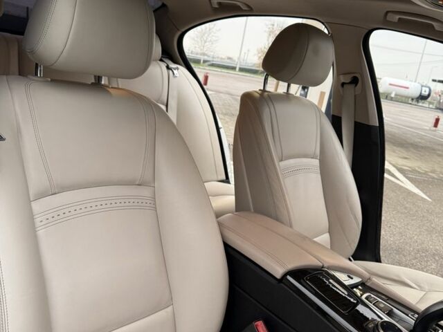 Белый БМВ 5 Серия, объемом двигателя 0 л и пробегом 136 тыс. км за 13999 $, фото 17 на Automoto.ua