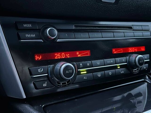 Белый БМВ 5 Серия, объемом двигателя 3 л и пробегом 215 тыс. км за 11800 $, фото 16 на Automoto.ua