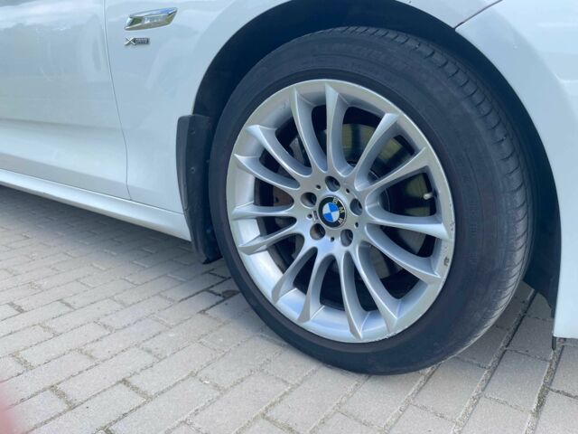 Белый БМВ 5 Серия, объемом двигателя 3 л и пробегом 150 тыс. км за 13500 $, фото 6 на Automoto.ua