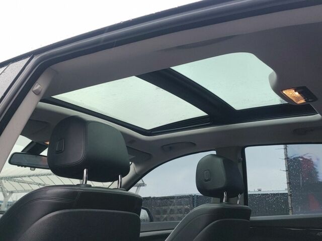 Белый БМВ 5 Серия, объемом двигателя 3 л и пробегом 114 тыс. км за 20000 $, фото 6 на Automoto.ua