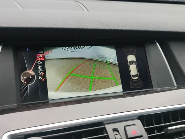 Белый БМВ 5 Серия, объемом двигателя 3 л и пробегом 114 тыс. км за 20000 $, фото 13 на Automoto.ua