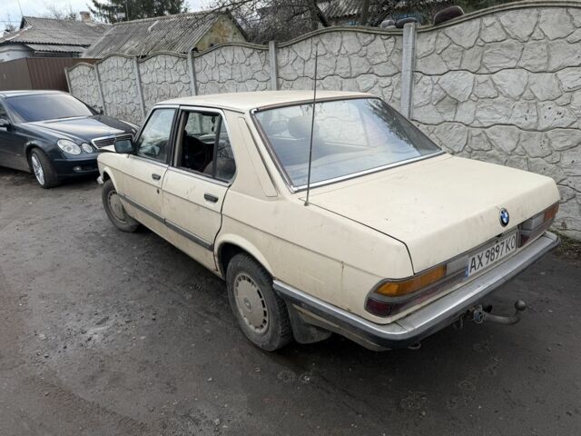 Бежевый БМВ 5 Серия, объемом двигателя 2 л и пробегом 250 тыс. км за 800 $, фото 6 на Automoto.ua