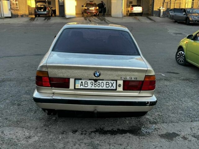 Бежевый БМВ 5 Серия, объемом двигателя 2 л и пробегом 3 тыс. км за 1600 $, фото 1 на Automoto.ua