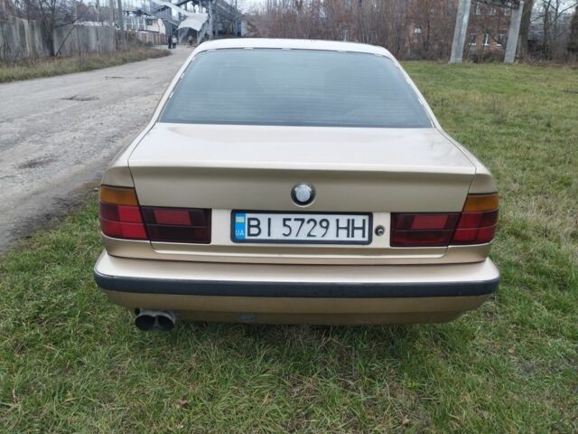 Бежевый БМВ 5 Серия, объемом двигателя 2.4 л и пробегом 600 тыс. км за 2500 $, фото 3 на Automoto.ua