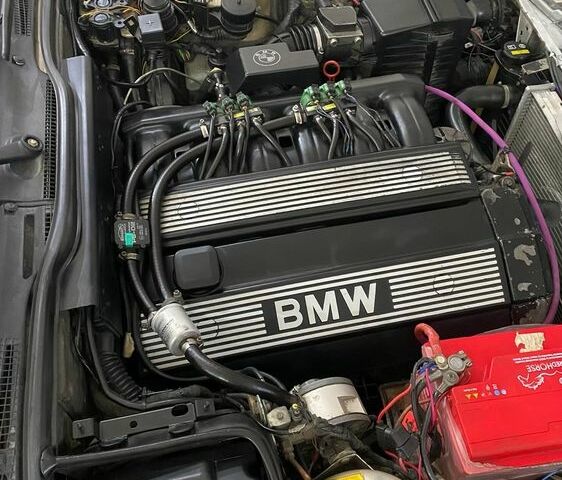 Бежевый БМВ 5 Серия, объемом двигателя 2.5 л и пробегом 500 тыс. км за 3200 $, фото 3 на Automoto.ua