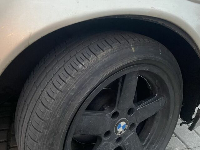 Бежевий БМВ 5 Серія, об'ємом двигуна 2.5 л та пробігом 380 тис. км за 3700 $, фото 6 на Automoto.ua