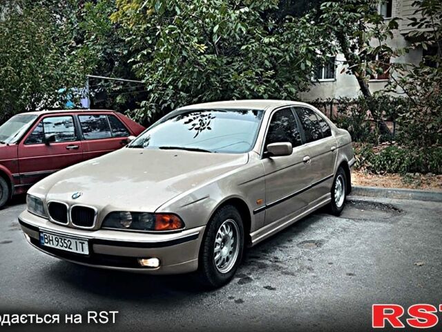 Бежевый БМВ 5 Серия, объемом двигателя 2.2 л и пробегом 450 тыс. км за 4500 $, фото 4 на Automoto.ua