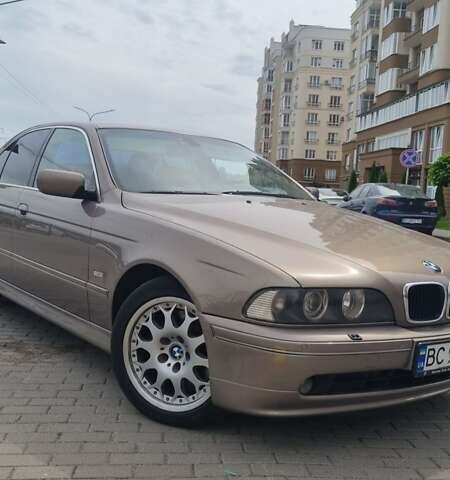 Бежевий БМВ 5 Серія, об'ємом двигуна 2.93 л та пробігом 257 тис. км за 11000 $, фото 6 на Automoto.ua