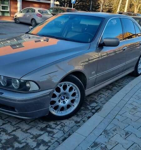 Бежевий БМВ 5 Серія, об'ємом двигуна 2.93 л та пробігом 257 тис. км за 11000 $, фото 8 на Automoto.ua