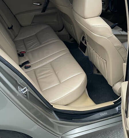 Бежевий БМВ 5 Серія, об'ємом двигуна 2.5 л та пробігом 403 тис. км за 8500 $, фото 12 на Automoto.ua