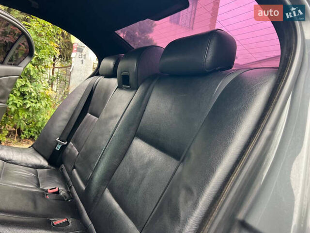 Бежевый БМВ 5 Серия, объемом двигателя 3 л и пробегом 328 тыс. км за 8000 $, фото 18 на Automoto.ua