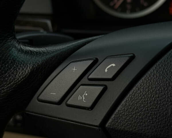 Бежевий БМВ 5 Серія, об'ємом двигуна 3 л та пробігом 174 тис. км за 8400 $, фото 27 на Automoto.ua