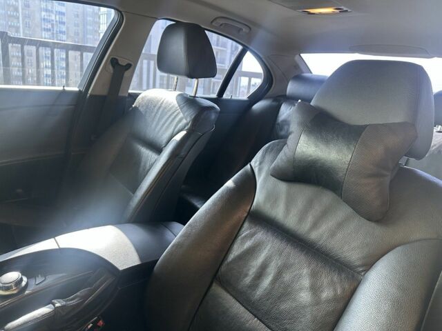 Бежевый БМВ 5 Серия, объемом двигателя 2.5 л и пробегом 240 тыс. км за 8300 $, фото 12 на Automoto.ua