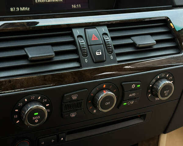 Бежевий БМВ 5 Серія, об'ємом двигуна 3 л та пробігом 174 тис. км за 8400 $, фото 37 на Automoto.ua