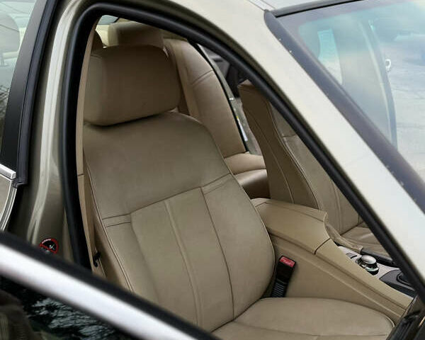 Бежевий БМВ 5 Серія, об'ємом двигуна 3 л та пробігом 174 тис. км за 8400 $, фото 11 на Automoto.ua