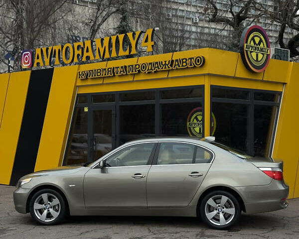 Бежевий БМВ 5 Серія, об'ємом двигуна 3 л та пробігом 174 тис. км за 8400 $, фото 7 на Automoto.ua