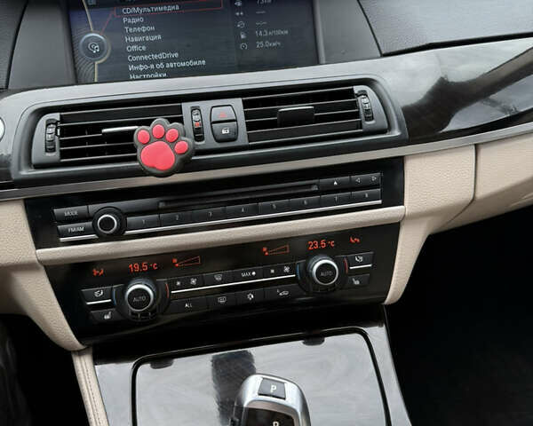 Бежевый БМВ 5 Серия, объемом двигателя 2.98 л и пробегом 249 тыс. км за 12500 $, фото 2 на Automoto.ua