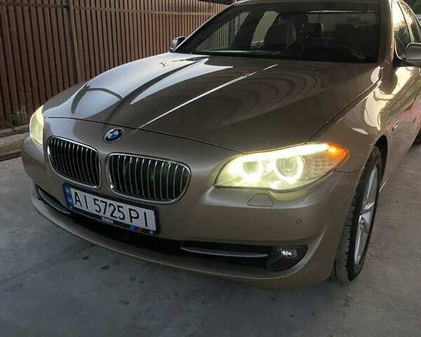 Бежевый БМВ 5 Серия, объемом двигателя 2.98 л и пробегом 275 тыс. км за 20000 $, фото 6 на Automoto.ua