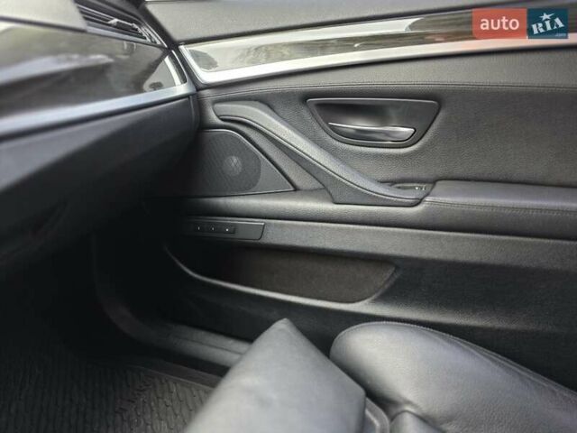 БМВ 5 Серія 2012 у Бердичеве на Automoto.ua Бежевий БМВ 5 Серія, об'ємом двигуна 3 л та пробігом 143 тис. км за 13900 $, фото 47 на Automoto.ua