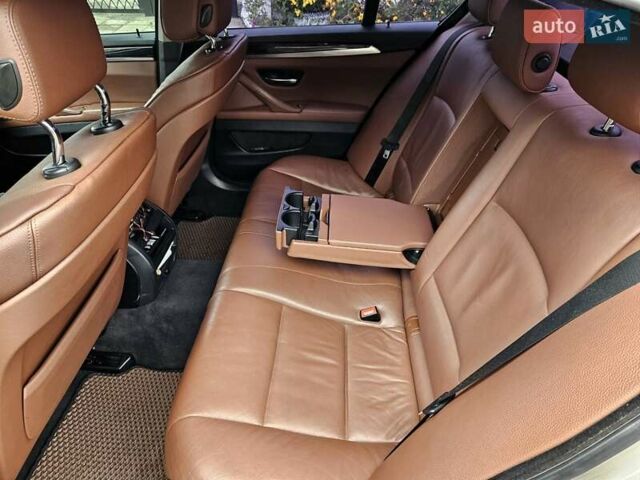 Бежевий БМВ 5 Серія, об'ємом двигуна 2 л та пробігом 330 тис. км за 12500 $, фото 24 на Automoto.ua