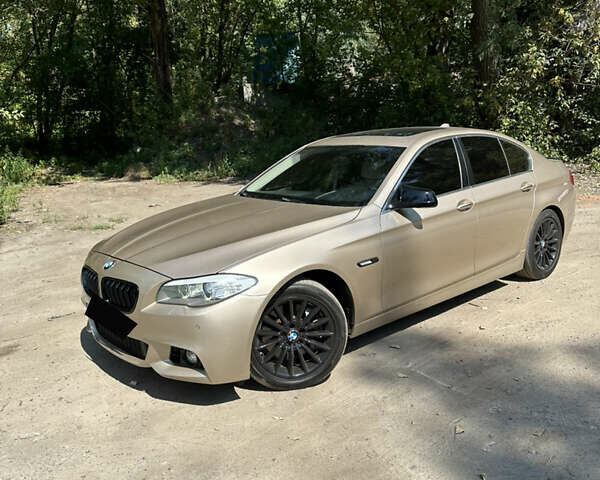 Бежевий БМВ 5 Серія, об'ємом двигуна 2.98 л та пробігом 195 тис. км за 12000 $, фото 32 на Automoto.ua