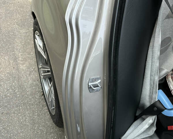 Бежевый БМВ 5 Серия, объемом двигателя 2 л и пробегом 183 тыс. км за 14999 $, фото 19 на Automoto.ua