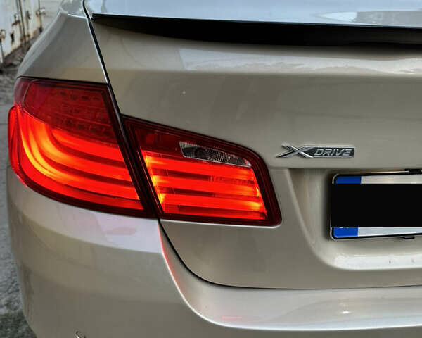 Бежевий БМВ 5 Серія, об'ємом двигуна 2.98 л та пробігом 195 тис. км за 12000 $, фото 4 на Automoto.ua