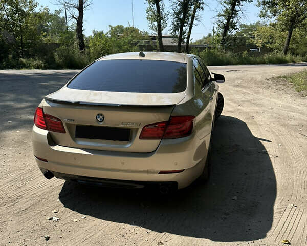 Бежевий БМВ 5 Серія, об'ємом двигуна 2.98 л та пробігом 195 тис. км за 12000 $, фото 29 на Automoto.ua
