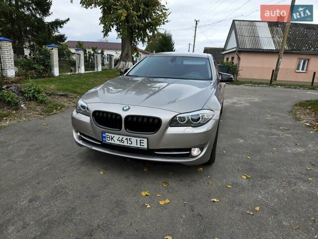 Бежевий БМВ 5 Серія, об'ємом двигуна 2 л та пробігом 330 тис. км за 12500 $, фото 3 на Automoto.ua