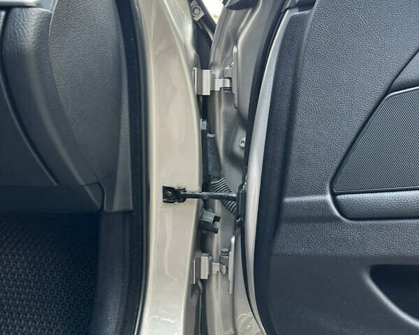 Бежевый БМВ 5 Серия, объемом двигателя 2 л и пробегом 183 тыс. км за 14999 $, фото 21 на Automoto.ua