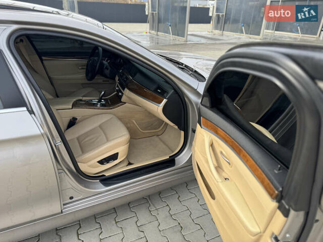 Бежевий БМВ 5 Серія, об'ємом двигуна 2 л та пробігом 256 тис. км за 10300 $, фото 34 на Automoto.ua