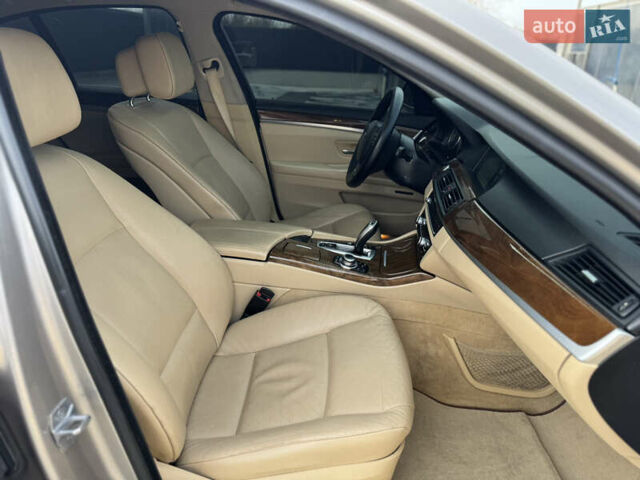 Бежевий БМВ 5 Серія, об'ємом двигуна 2 л та пробігом 256 тис. км за 10300 $, фото 33 на Automoto.ua