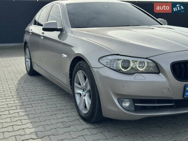 Бежевий БМВ 5 Серія, об'ємом двигуна 2 л та пробігом 256 тис. км за 10300 $, фото 7 на Automoto.ua