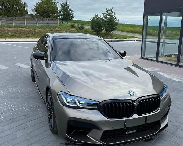 Бежевий БМВ 5 Серія, об'ємом двигуна 3 л та пробігом 108 тис. км за 35000 $, фото 14 на Automoto.ua